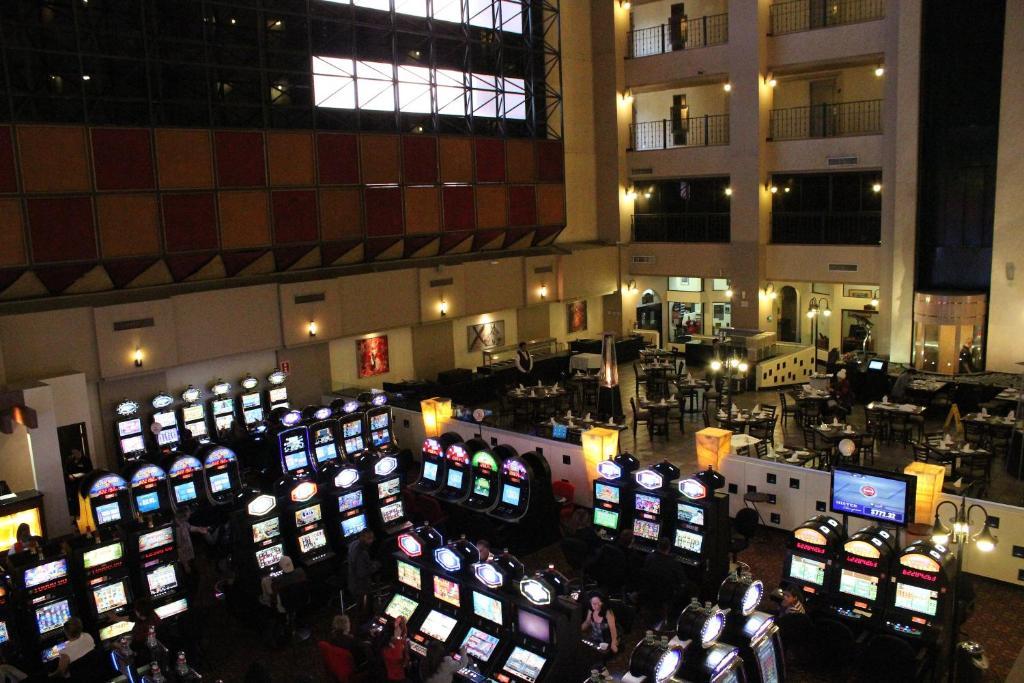 Pueblo Amigo Hotel Plaza Y Casino Tijuana Exterior foto